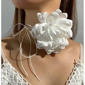 Necklace 36 (Option: A)